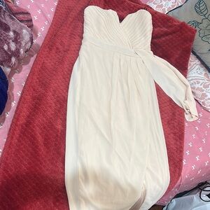 TFNC Cream Sweetheart Strapless Gown for Brides